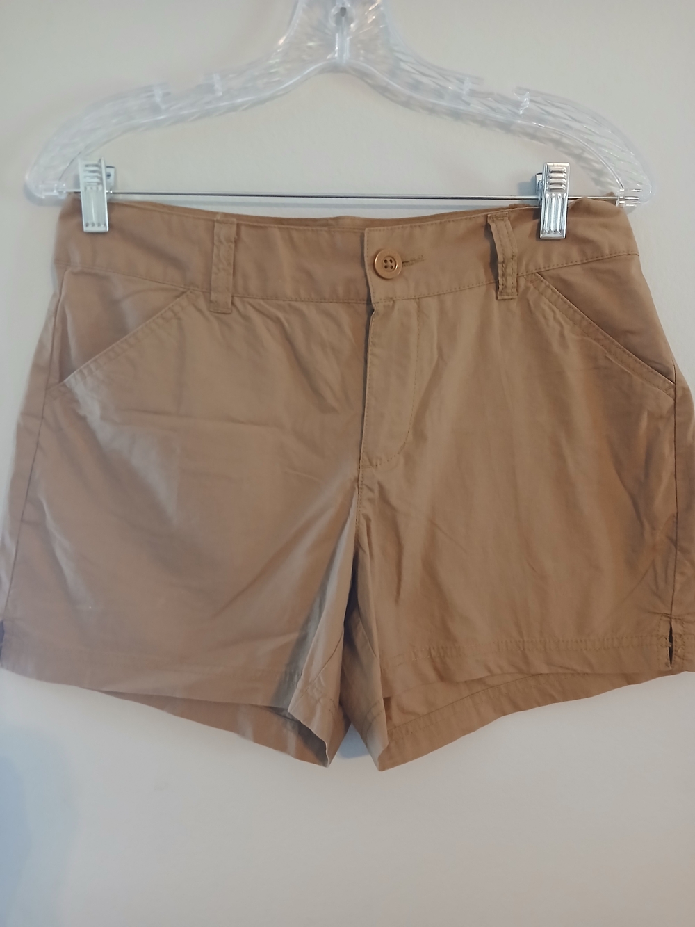 Columbia Women’s Classic Tan Cotton Shorts